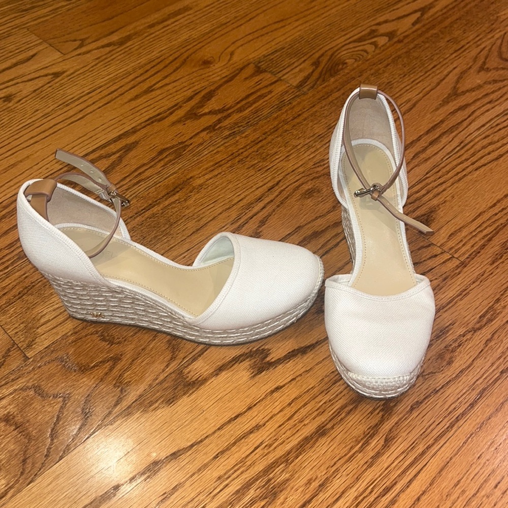 Michael Kors Woman’s Cream Wedges Size 9.5